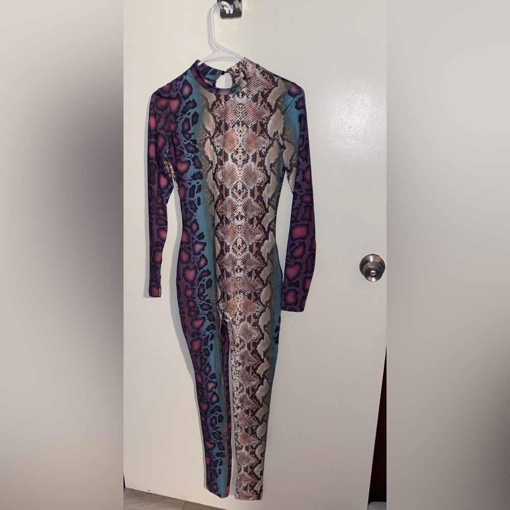 Multicolor open back jumpsuit